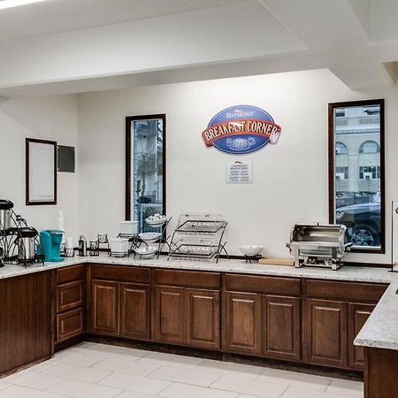 Baymont By Wyndham Spokane Buitenkant foto